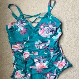Torrid one piece swimsuit in size 1